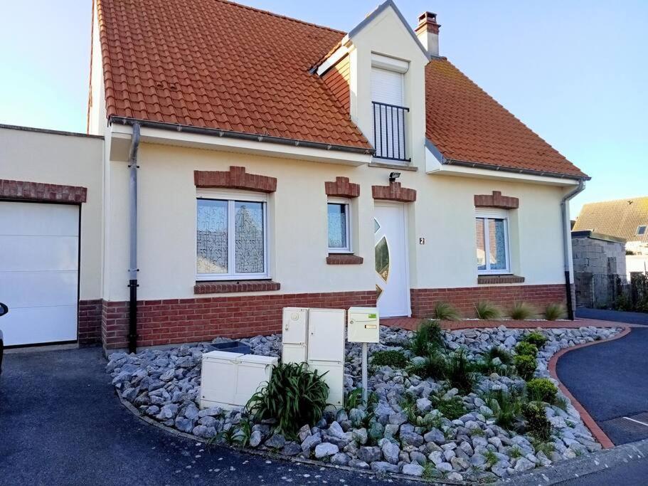 Villa Soleil D'Opale Et Son Grand Jardin Wimereux Exterior foto